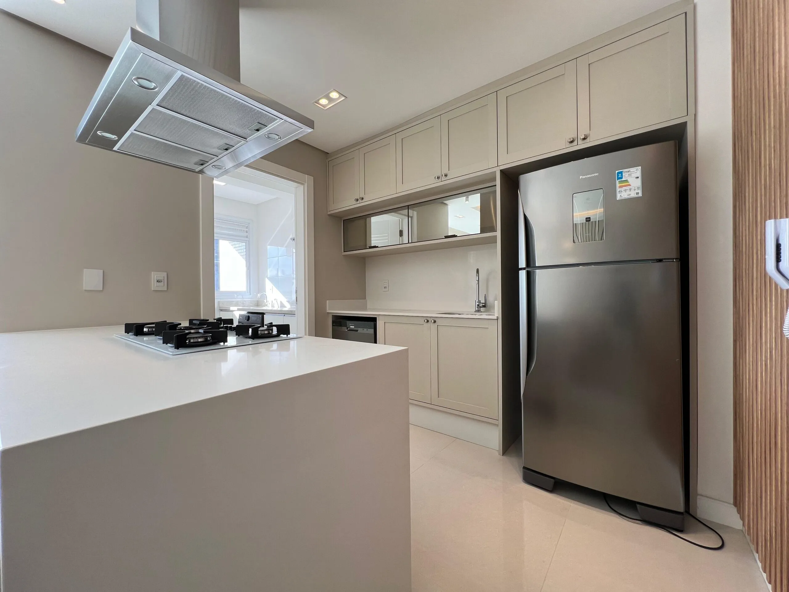 Imagem Apartamento com vista para o mar à venda com 138.38m2 por R$ 3.490.000,00