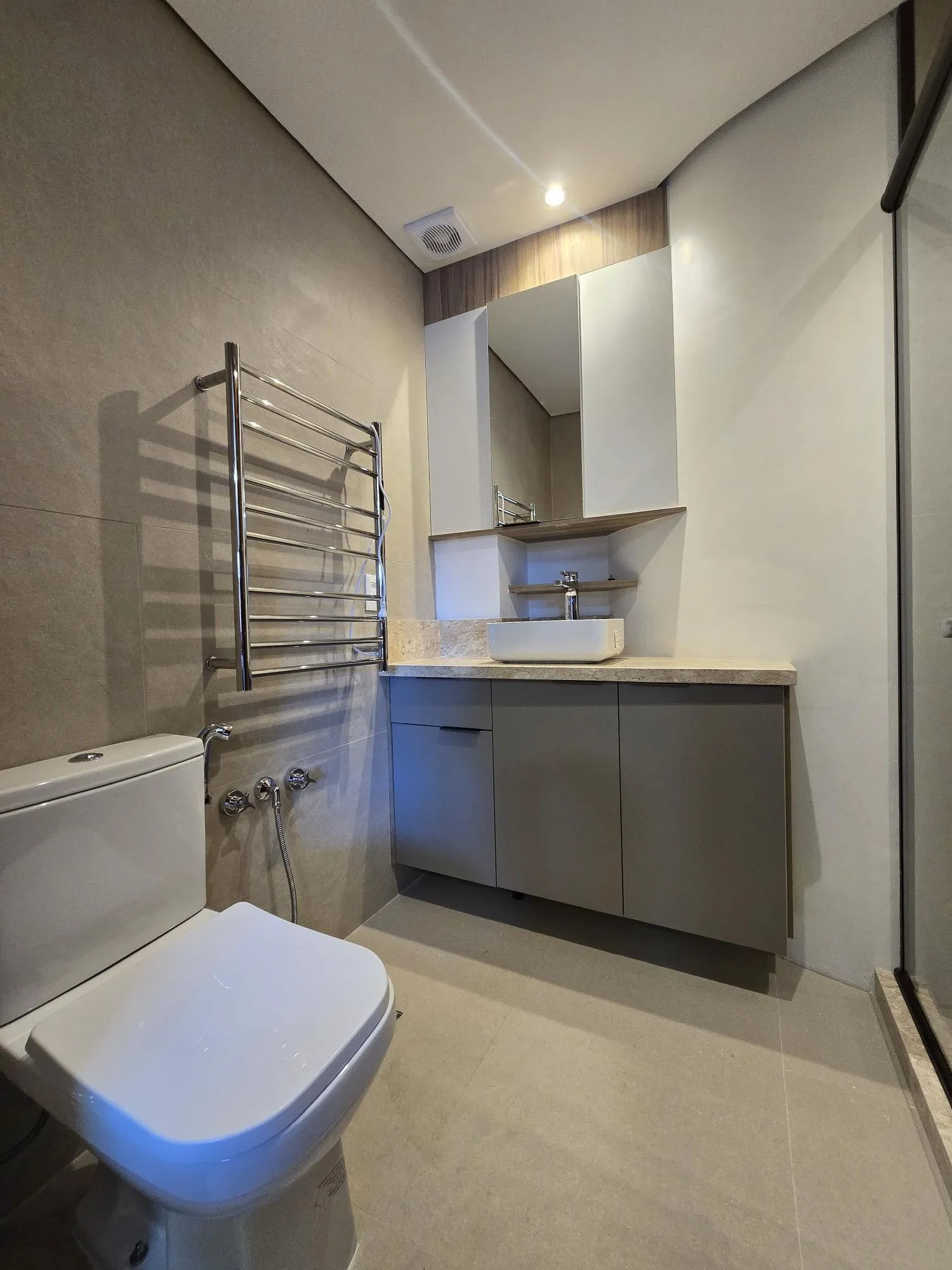 Imagem Casa em Condomínio 4 dorms à venda Avenida Taquary, Cristal - Porto Alegre