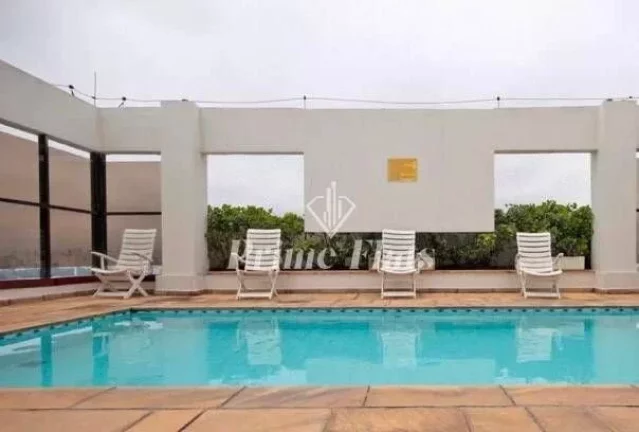 Imagem Flat disponível para venda no Champs Elysees Business Residence, com 32m², 1 dormitório e 1 vaga
