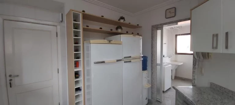 Imagem Ed. Lygia Guidotti Alves- Centro - Alto padrão, 1 por andar, 256 m² de área útil, com 4 dormitó...