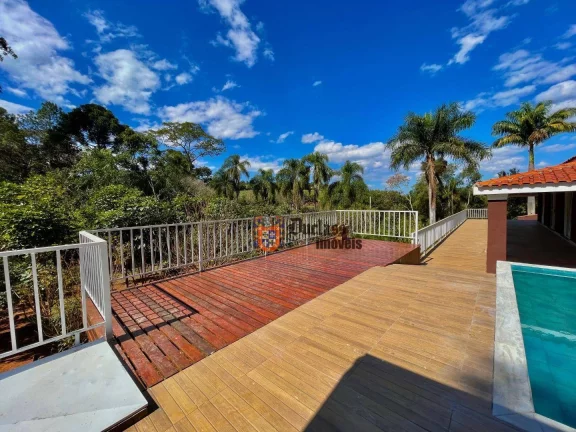 Imagem Chácara com 3 dormitórios à venda, 3000 m² por R$ 1.250.000,00 - Campo Novo - Bragança Paulista/SP