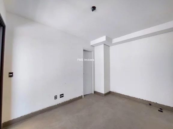 Imagem Apartamento de 2 suítes a venda em Moema