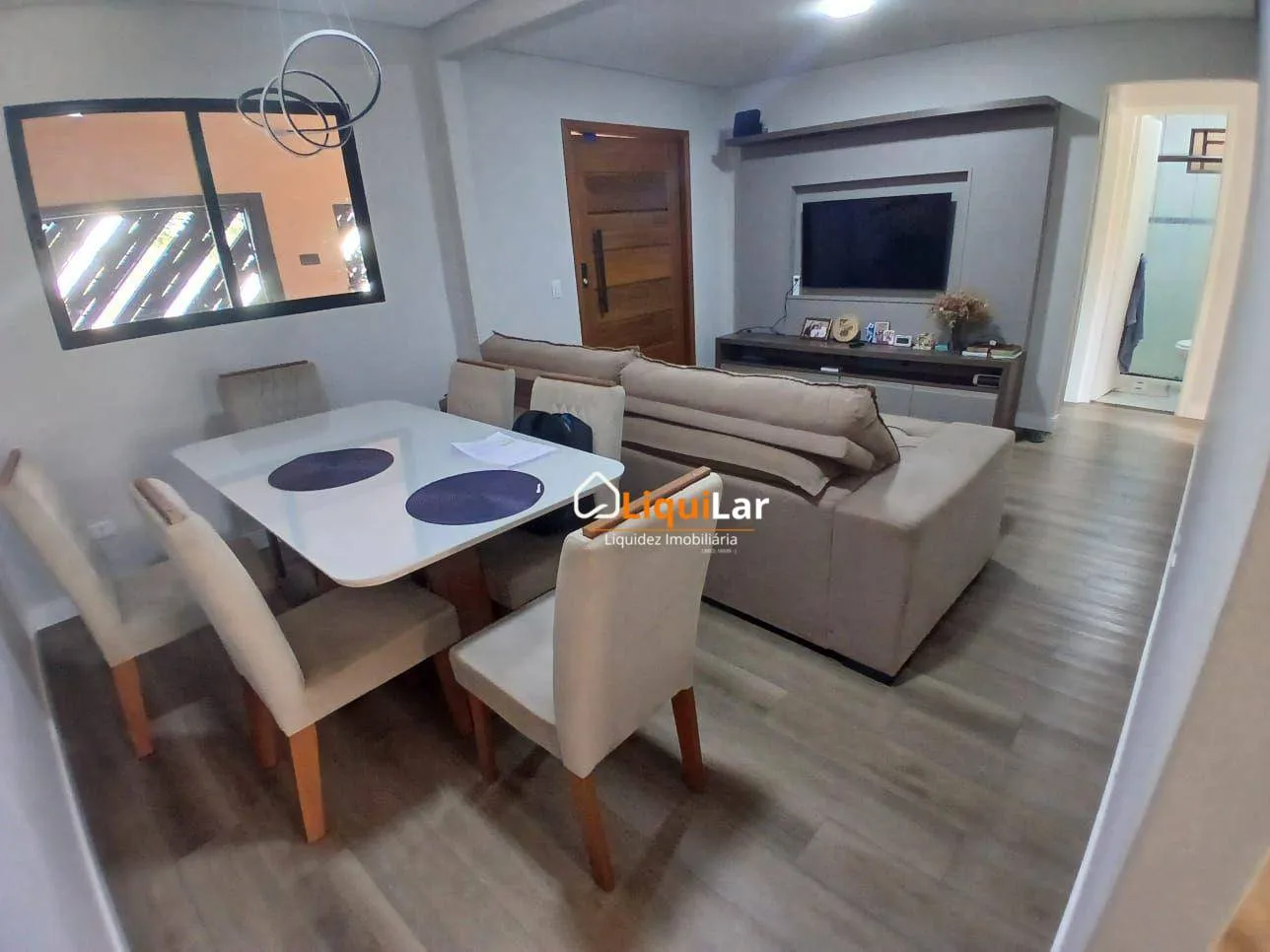 Imagem Casa de Porteira Fechada no Bairro Oiti