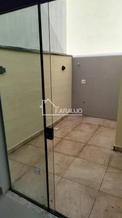 Imagem Casa à venda em Jardim Itanguá com 70m² 2 quartos, 2 vagas