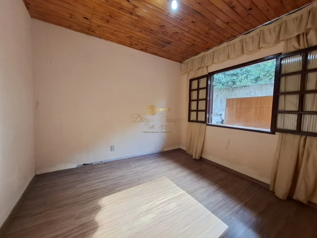 Imagem Casa para Venda em Teresópolis / RJ no bairro Cascata do Imbuí