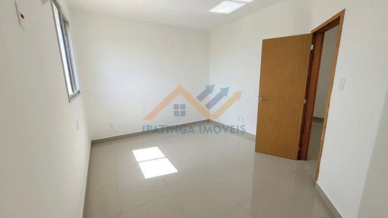 Imagem Apartamento Duplex/Cobertura no Parque Veneza - Santana do Paraíso