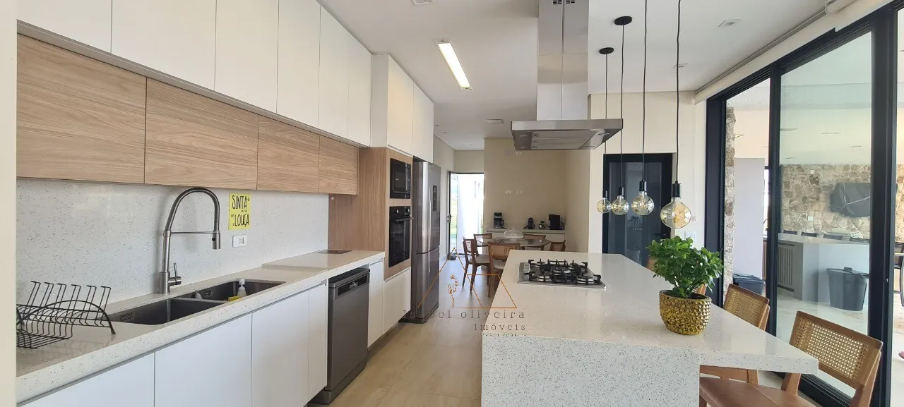 Foto do imóvel: Luxuosa casa em condomínio à venda em Itu-SP, Condomínio Terras de São Jose II . 6 suítes, 2 salas, 8 banheiros, 4 vagas, 700m² de área!