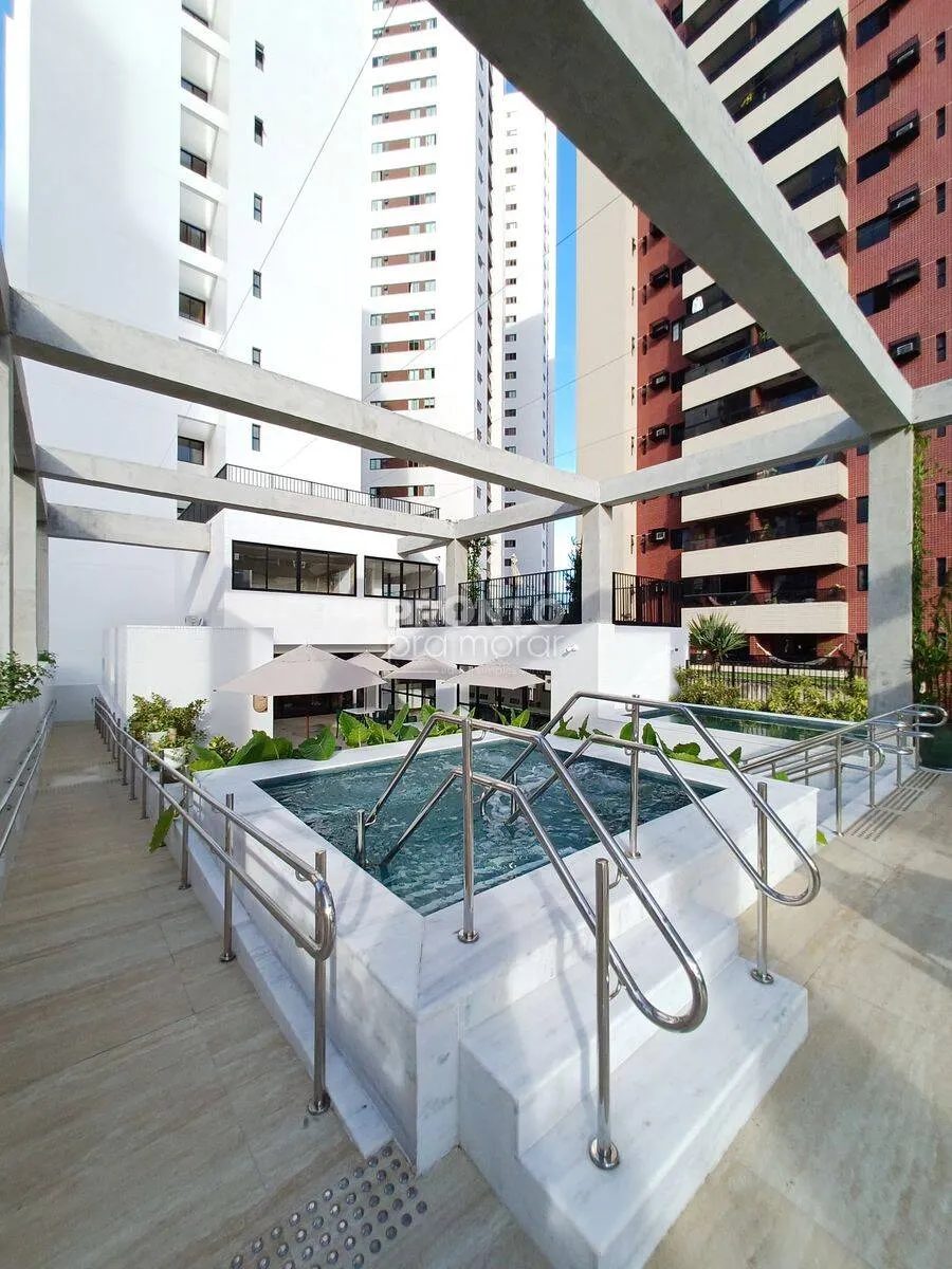Imagem Flat à Venda na Madalena | 27,40m² | Varanda | Lazer Completo