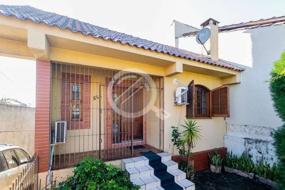 Imagem Imperdível oportunidade de morar em um imóvel aconchegante no charmoso bairro Medianeira. Este bel...