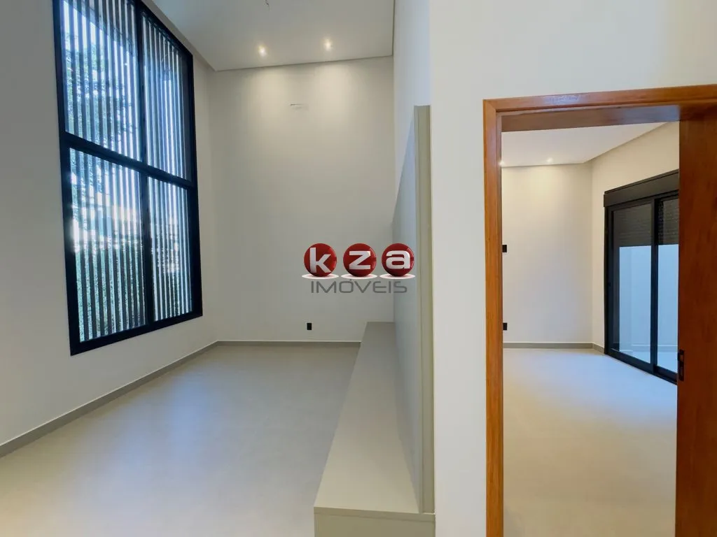 Imagem Venda de Casa em Condomínio de Luxo em Valinhos-SP, 3 Suítes, 2 Salas, 5 Banheiros, 2 Vagas, 180m²!