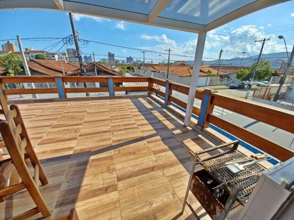 Imagem CASA COM 150,00 m² - MARACANÃ - PRAIA GRANDE SP