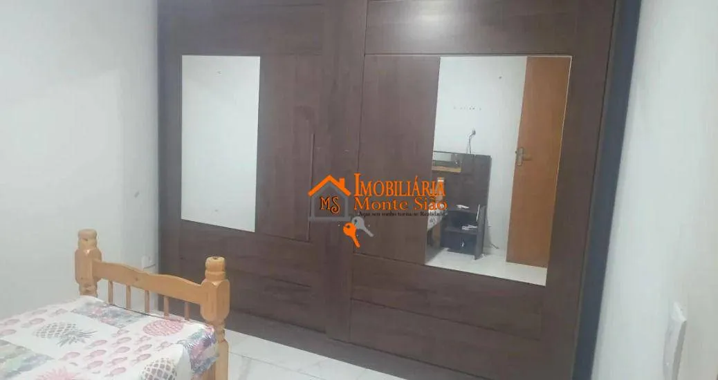 Imagem Três Casas Independentes à Venda - Oportunidade Imperdível!