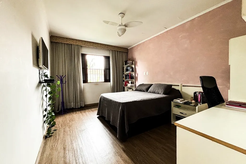 Imagem Casa à venda em São Paulo, Brooklin Paulista, com 4 quartos, 284m2