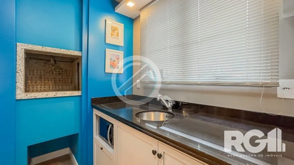 Imagem Apartamento lindamente decorado de 2 suÃ­tes, Lavabo, Churrasqueira e 2 vagas de garagens cobertas Ã...