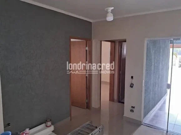 Imagem Linda Casa no Bairro Columbia, Próxima à UEL, com Suíte, Área Gourmet e Vista Privilegiada em Londrina