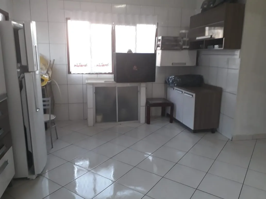 Imagem Casa à venda 4 Quartos, 1 Suite, 4 Vagas, 250M², Mombaça, Pindamonhangaba - SP