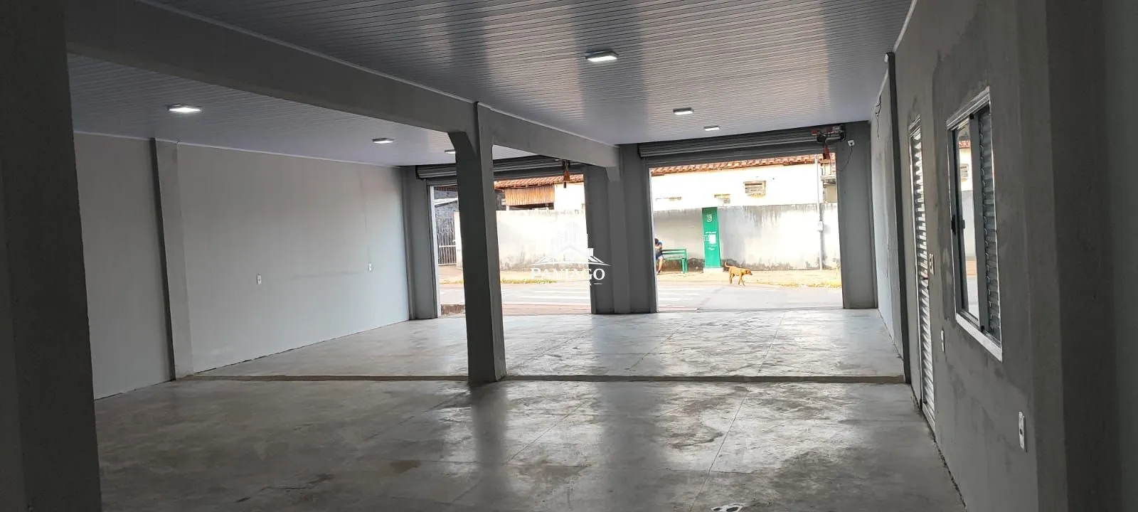 Imagem SALÃO COMERCIAL PARA LOCAÇÃO EM AVENIDA DE GRANDE MOVIMENTO NO BAIRRO RESIDENCIA