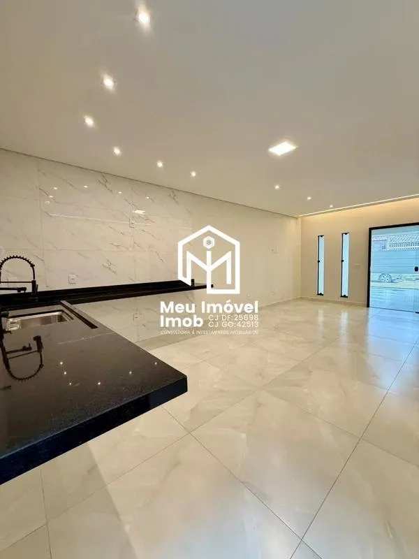 Imagem Casa 3 Quartos 1 Suíte 2 Vagas 140m²
