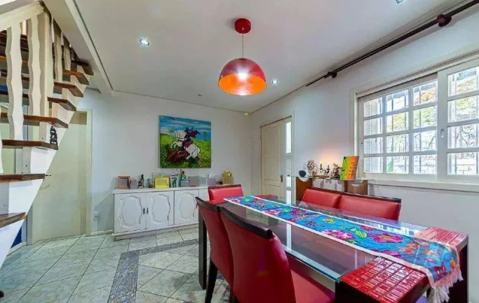 Imagem Casa para alugar, 117 m² por R$ 5.312,00/mês - Jardim São Pedro - Porto Alegre/RS