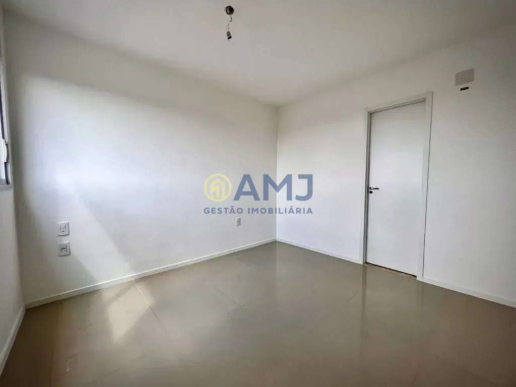 Imagem Oportunidade!!! Apartamento com 3 quartos no Setor Coimbra