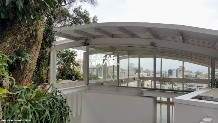 Imagem Casa em Condomínio para Venda em Rio de Janeiro / RJ no bairro Leblon