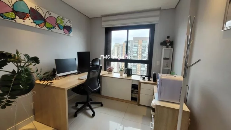 Imagem Imóvel de alto padrão no Brooklin, São Paulo-SP: Apartamento 3 suítes, 2 salas, 5 banheiros, 3 vagas. Venha conhecer!