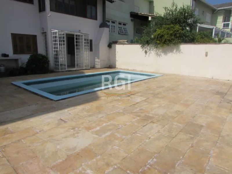 Imagem Casa Condominio para Venda - 383.4m², 5 dormitórios, sendo 2 suites, 3 vagas - Nonoai