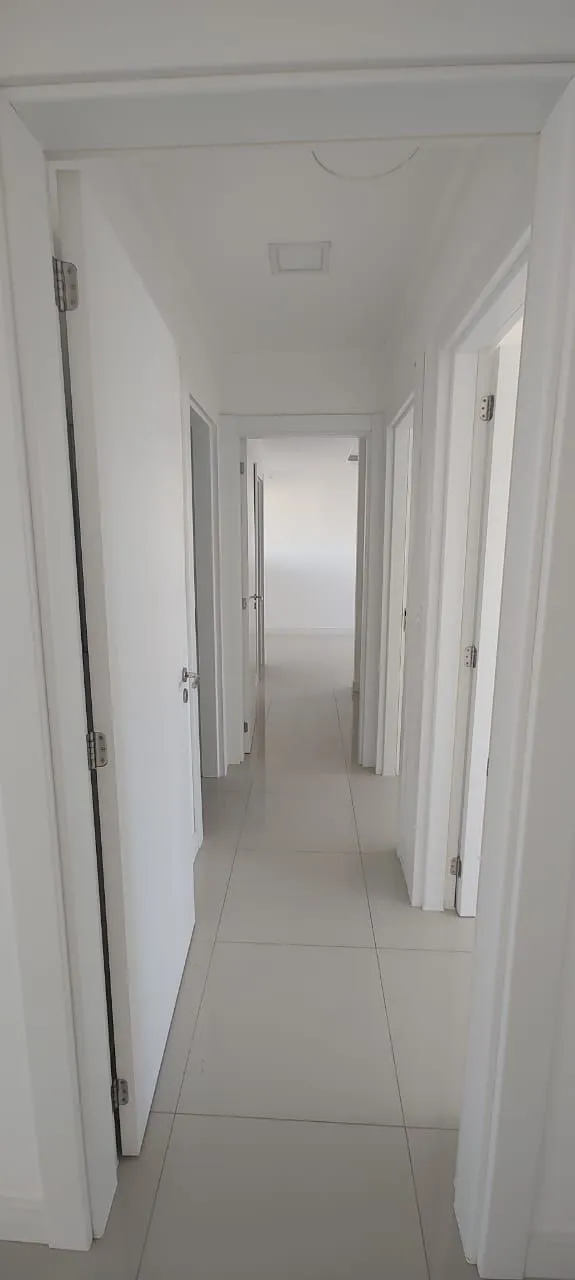 Imagem Apartamento com 03 Quartos e 02 vagas em Torres (01 suíte)