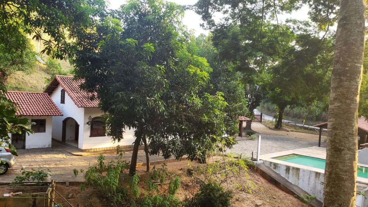 Imagem Sítio para Venda em Três Rios / RJ no bairro Bemposta