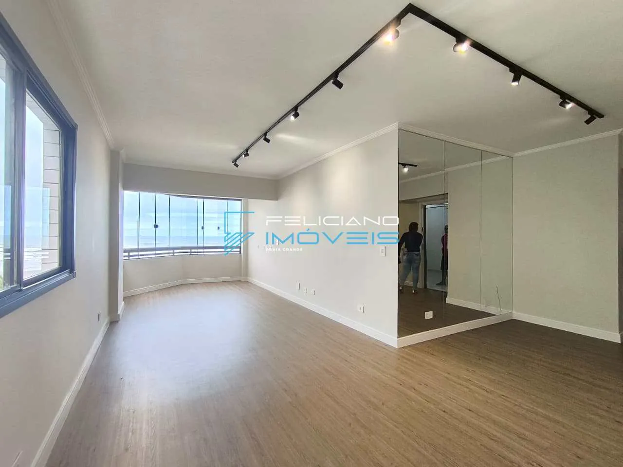 Imagem Apartamento com 3 quartos, Guilhermina, Praia Grande - R$ 840 mil, Cod: 7379