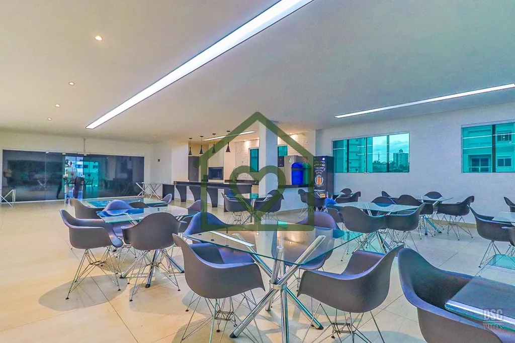 Imagem Este lindo apartamento conta com: 
 2 dormitórios (sendo 1 suíte) 
 55m² bem distribuídos 
 Saca...