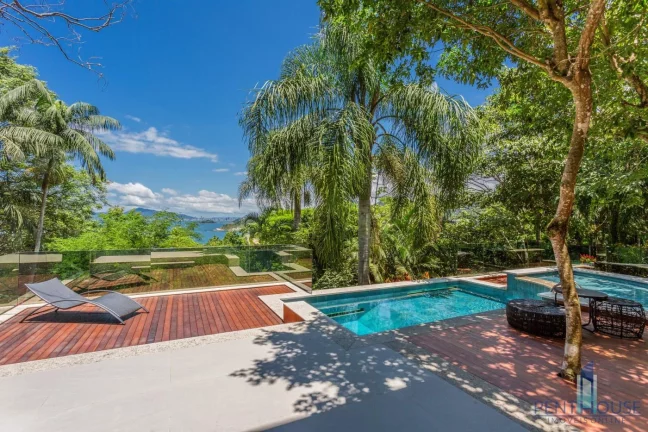 Imagem Casa para Venda em Balneário Camboriú, BARRA, 4 dormitórios, 4 suítes, 5 banheiros, 4 vagas