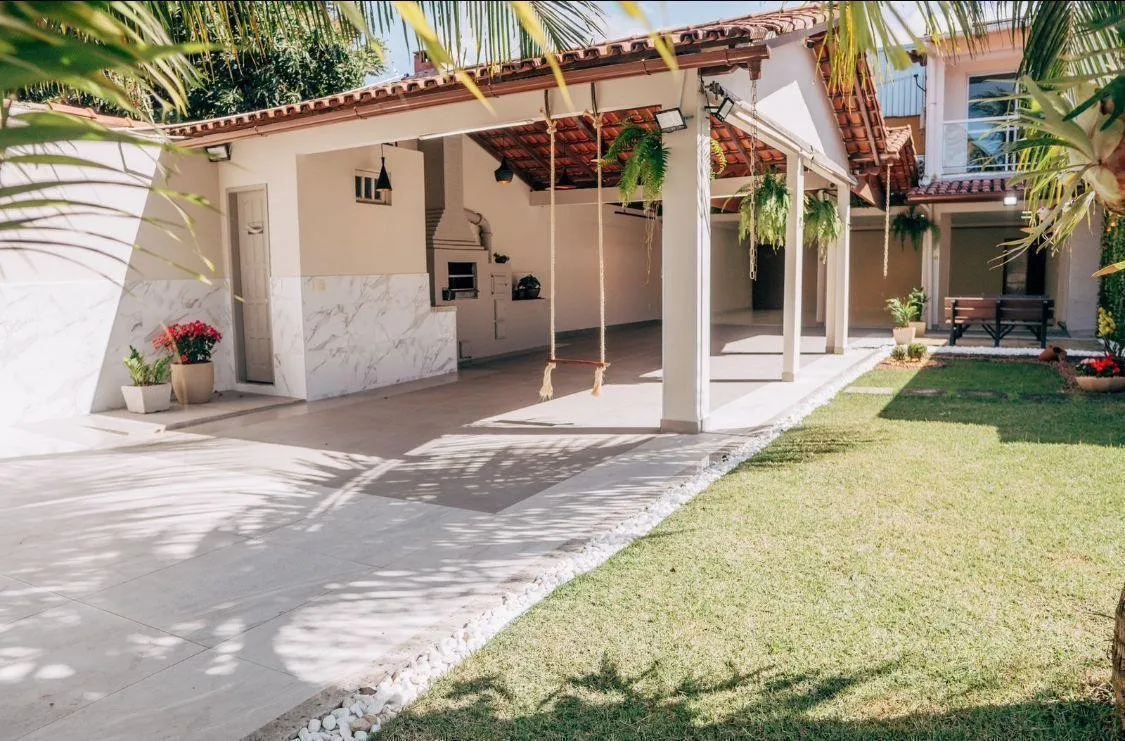 Imagem Casa com 4 quartos à venda em Vila Velha