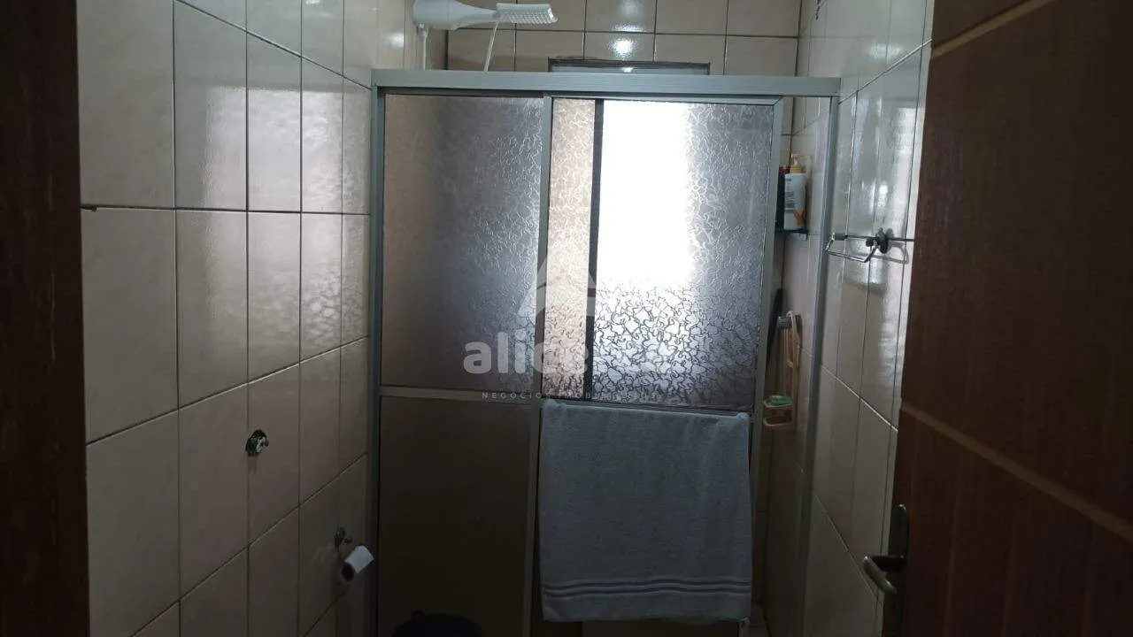 Imagem Oportunidade única - Casa de 2 Pavimento à Venda l 4 Dormitórios I Financiavel - em Palhoça/SC