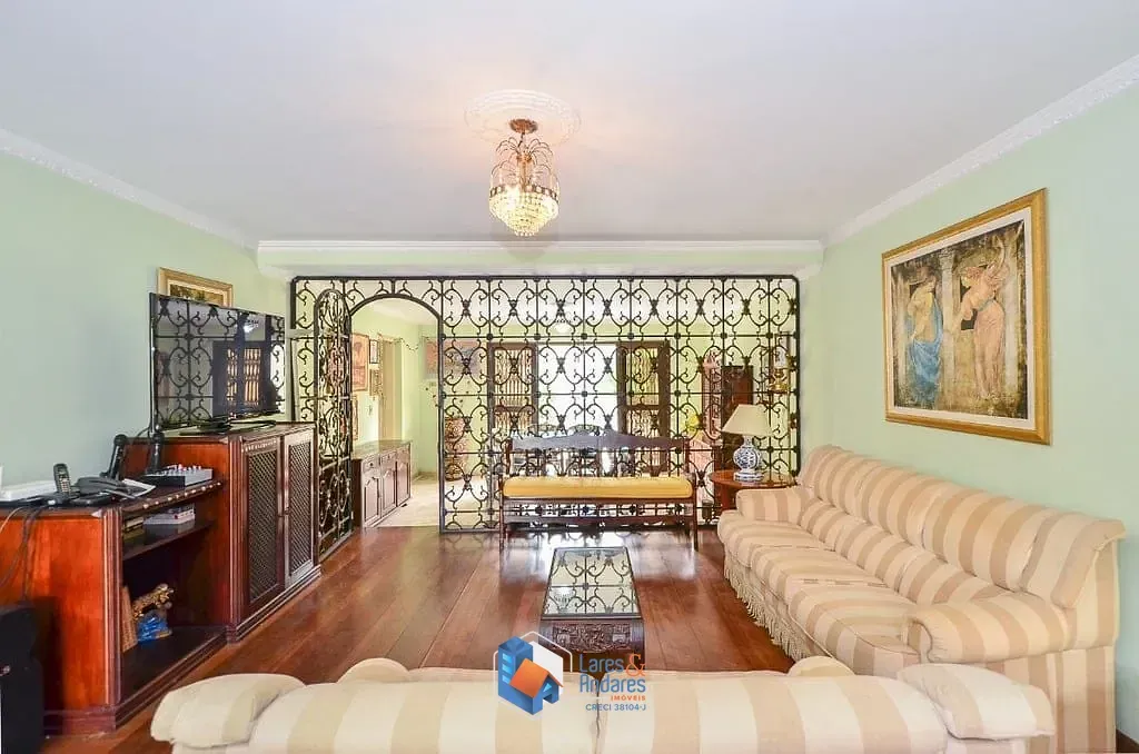 Imagem Casa à venda 5 Quartos 2 Suites 2 Vagas 273M² Jardim Aeroporto São Paulo - SP