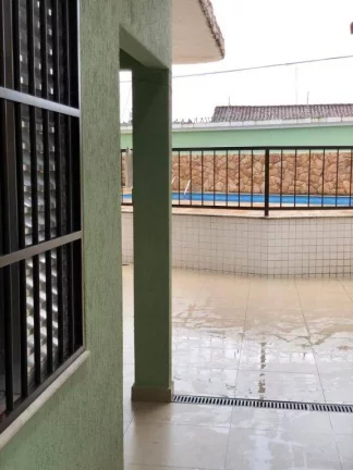 Imagem Linda Casa com 2 dormitórios à venda, 150 m² por R$ 1.300.000 - Jardim Real - Praia Grande/SP