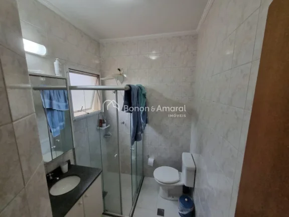 Imagem Sobrado à venda no bairro Santa Cândida, em excelente localização, próxima à PUC-Campinas e à...