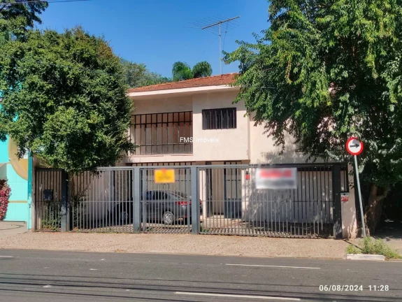 Foto do imóvel Casa comercial com 240m² no Jardim América.