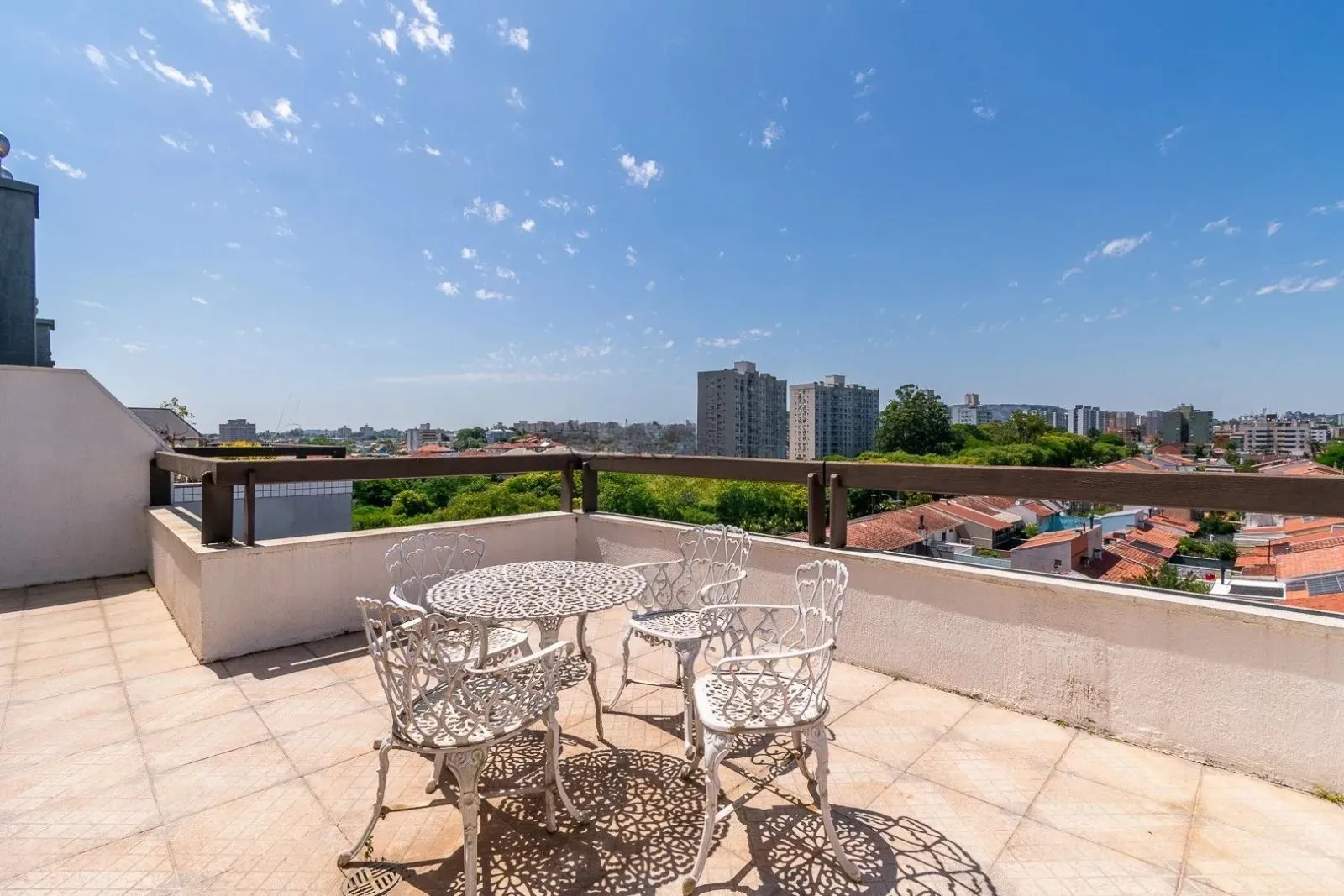 Imagem Cobertura com 3 dorm 189m² privativos 2 vagas individuais - Jardim Lindóia