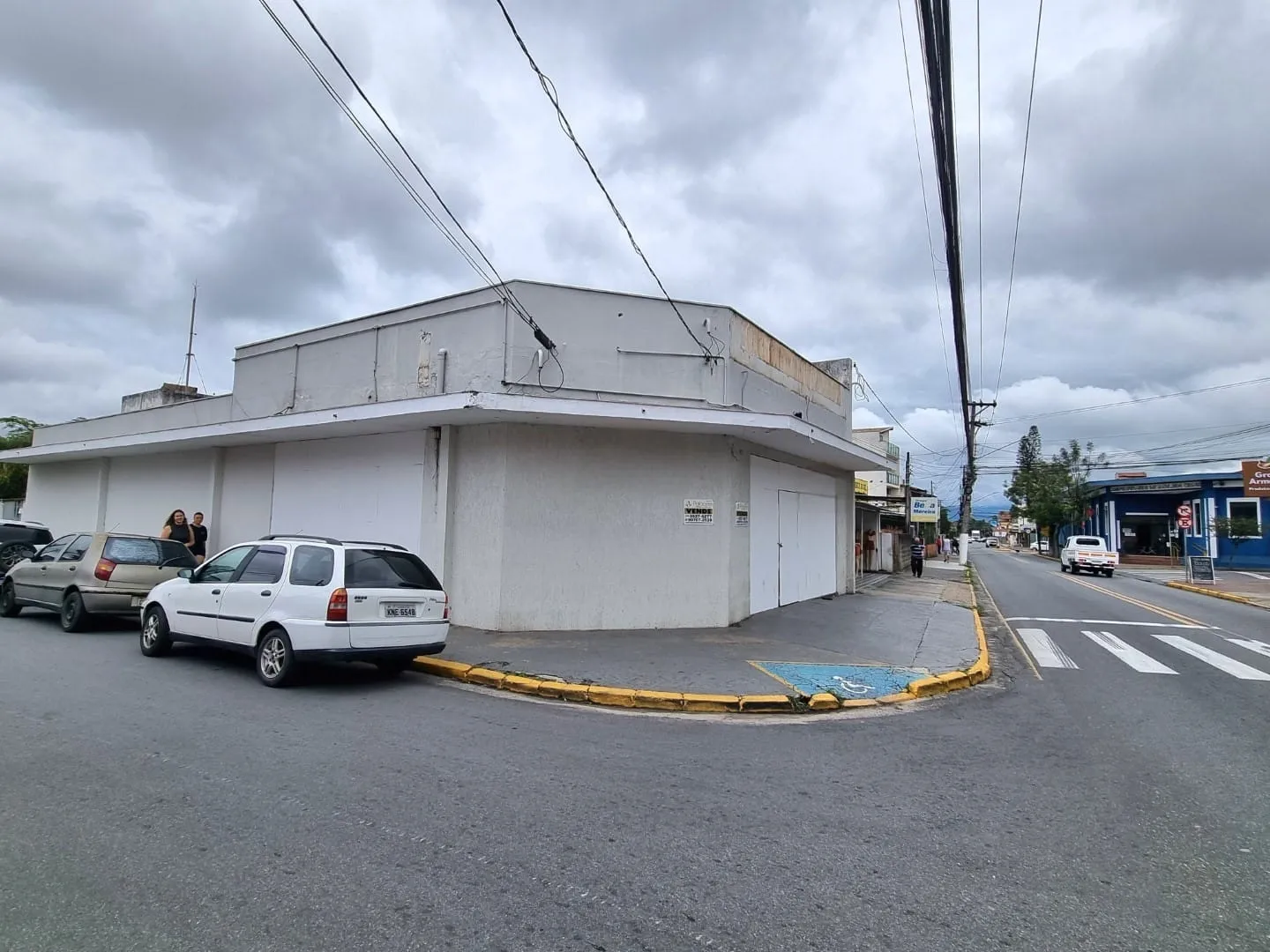 Imagem Excelente Oportunidade: Ponto Comercial de Esquina em Moreira César com 300m² e Alta Visibilidade para Novos Negócios