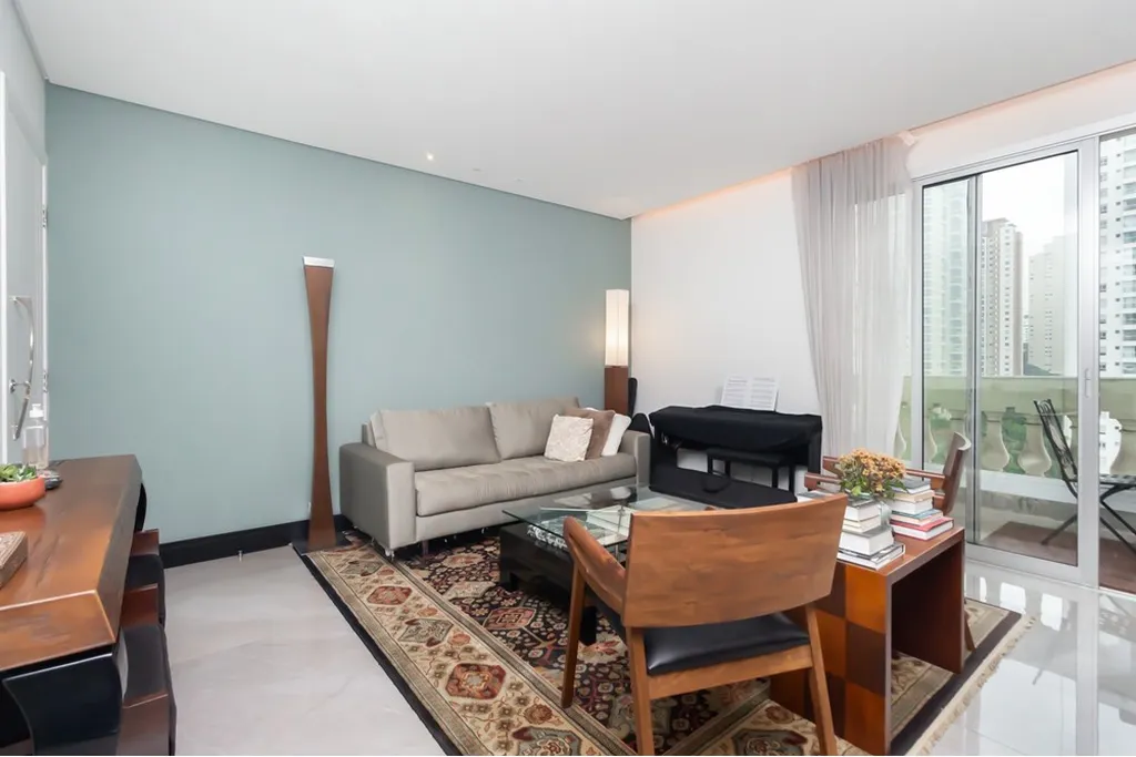 Imagem Cobertura à venda em São Paulo, Campo Belo, com 2 quartos, 191m2
