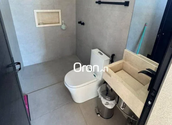 Imagem Sobrado à venda, 440 m² por R$ 3.300.000,00 - Jardins Capri - Senador Canedo/GO