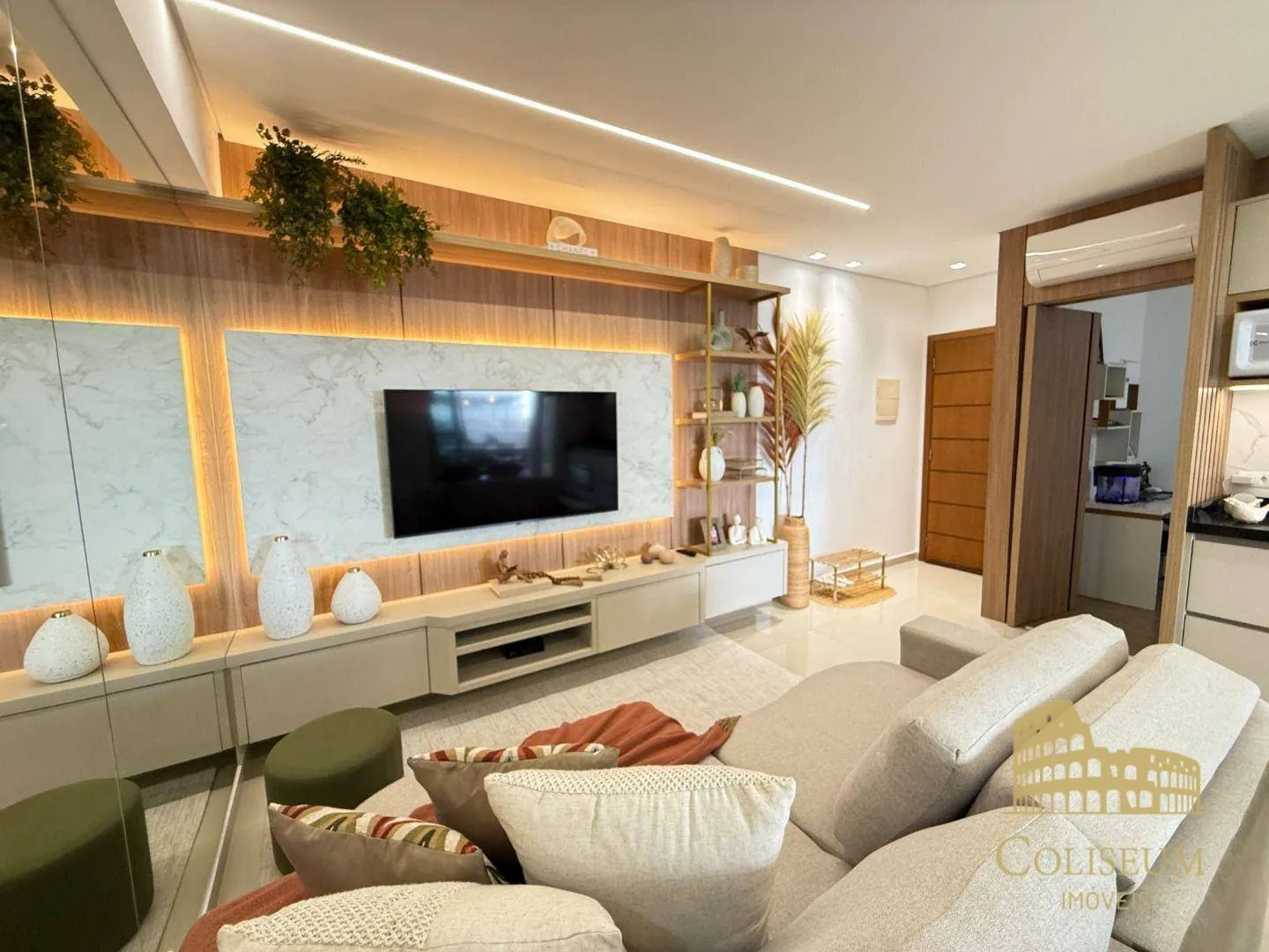 Imagem Apartamento com 2 dormitórios à venda, 279 m² por R$ 1.350.000,00 - Canto do Forte - Praia Grande/SP
