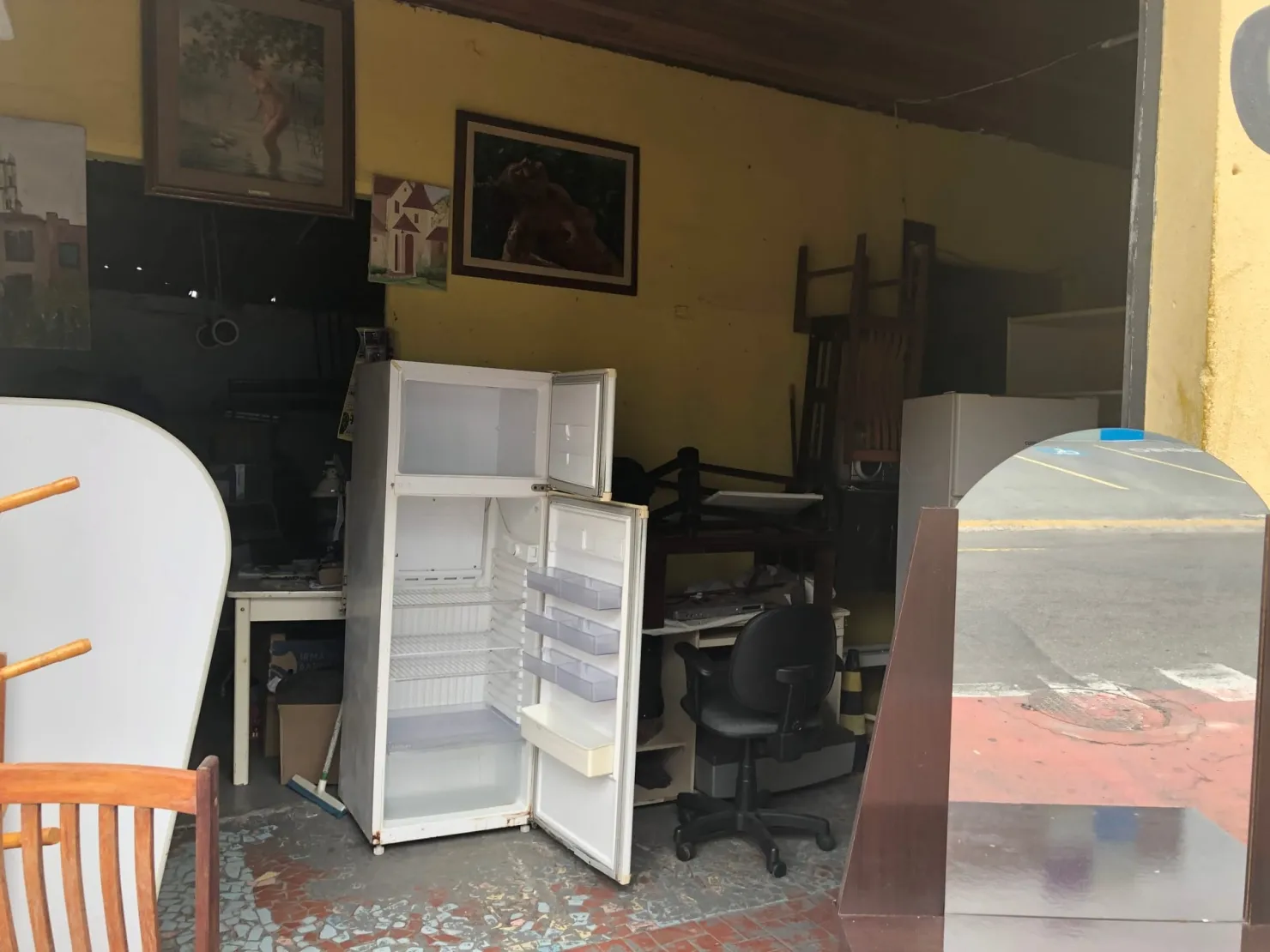 Imagem Comercial à venda 618M², Chácara Galega, Pindamonhangaba - SP