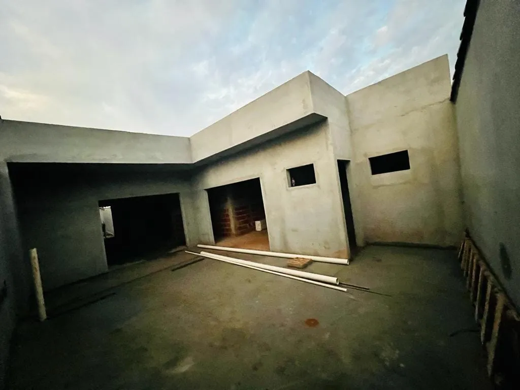 Foto do imóvel Casa à venda 3 Quartos, 1 Suite, 4 Vagas, 250M², Jardim Yassuda, Pindamonhangaba - SP