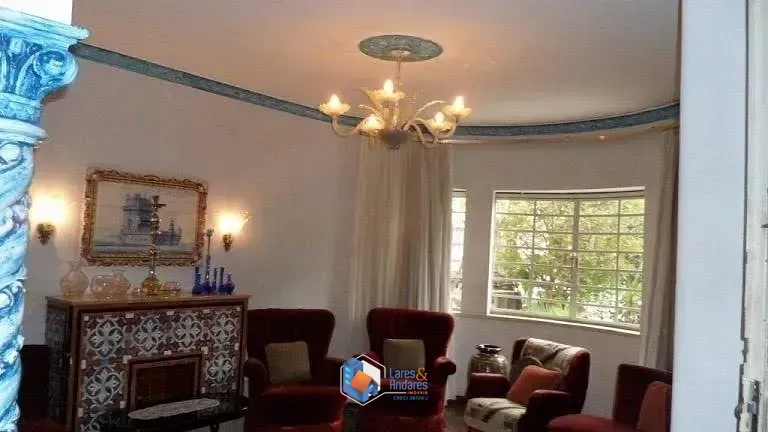 Imagem Sobrado para venda em Mirandópolis com 3 quartos, sendo 1 suíte, 340m²