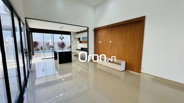 Imagem Casa com 3 dormitórios à venda, 180 m² por R$ 1.350.000,00 - Jardim Veneza - Senador Canedo/GO