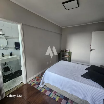 Imagem Apartamento para venda ou locação na Ponta da Praia em Santos