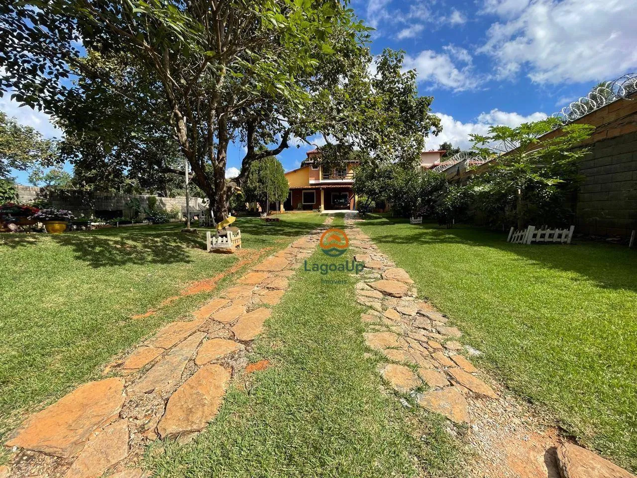Imagem Casa com 4 dormitórios à venda, 140 m² por R$ 980.000,00 - Recanto da Lagoa - Lagoa Santa/MG