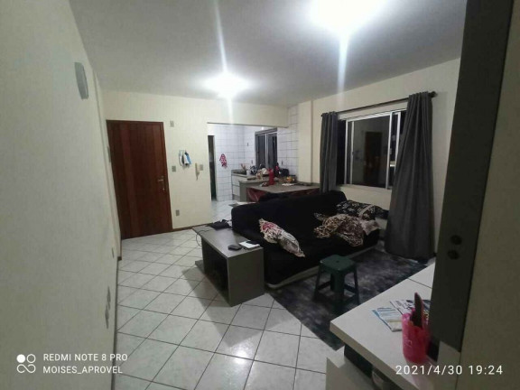 Imagem Apartamento com 2 Quartos à Venda, 67 m² em Centro - Criciúma